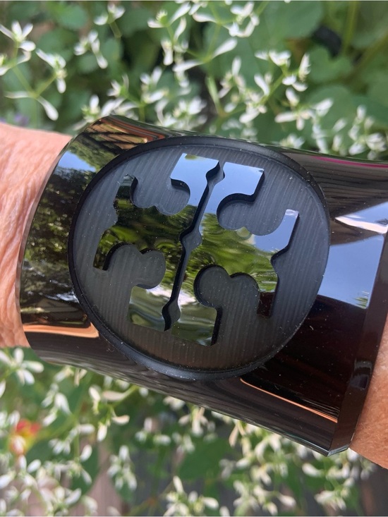 Tory Burch Accessories - Tory Burch Semi Vintage NWT Black Logo Resin Cuff Bracelet